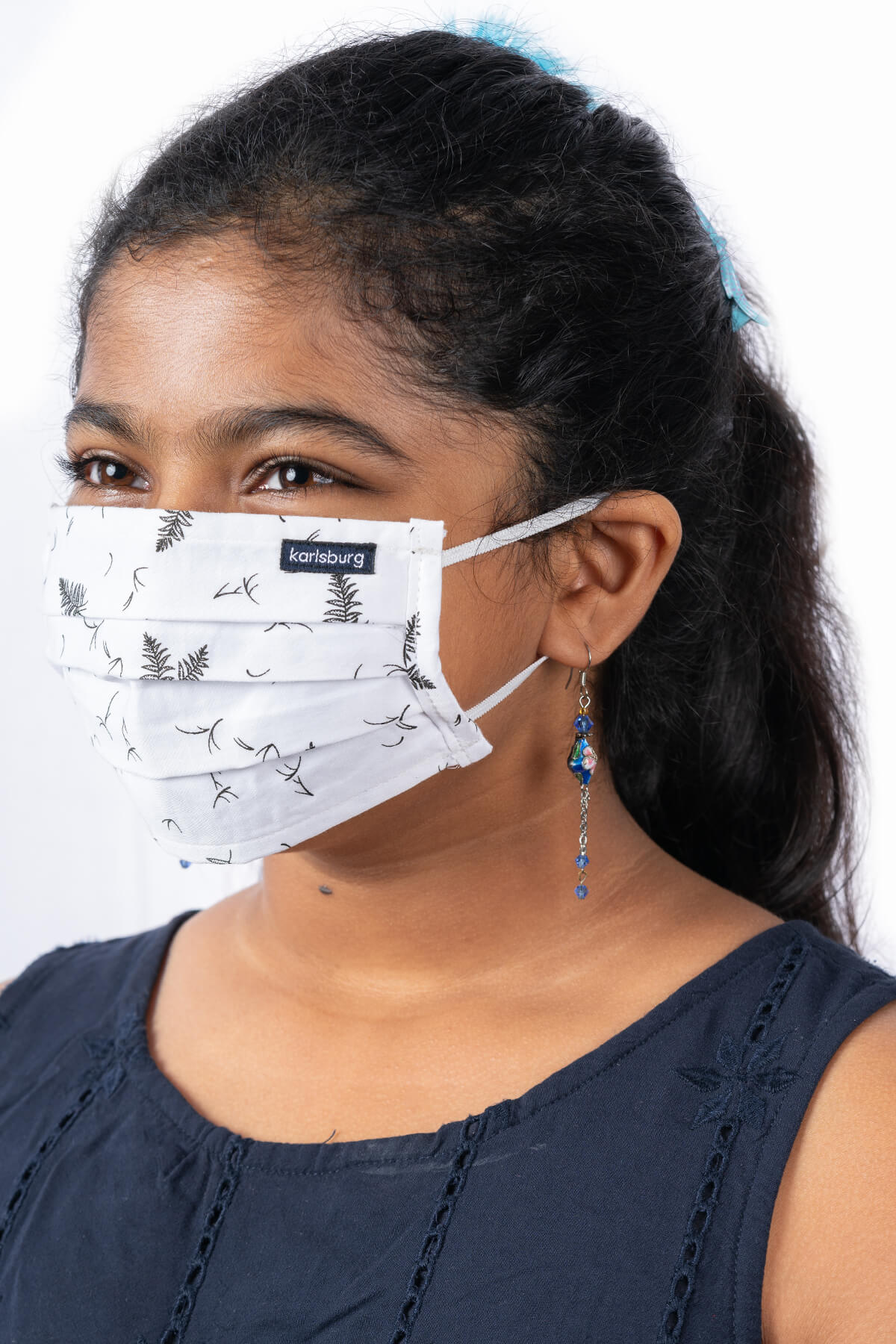 White and Black Junior Face Mask - Pack of 10